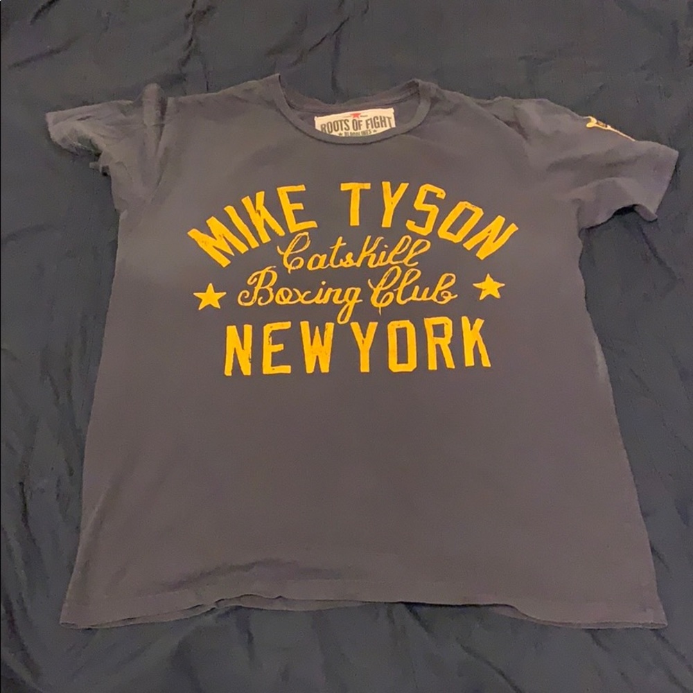 ROOTS OF FIGHT Mike Tyson T-Shirt